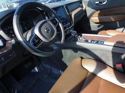 2019 Volvo XC60 Inscription