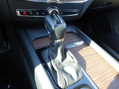 2019 Volvo XC60 Inscription