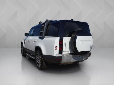 2023 Land Rover Defender SE