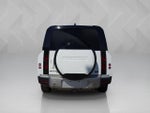 2023 Land Rover Defender SE