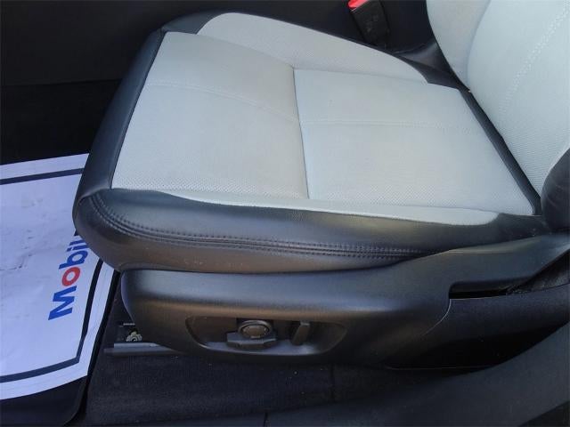 2024 Land Rover Range Rover Velar Dynamic SE