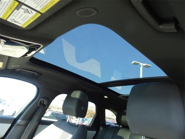 2024 Land Rover Range Rover Velar Dynamic SE